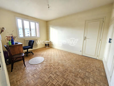 Maison - 143 m² - 8 pièces