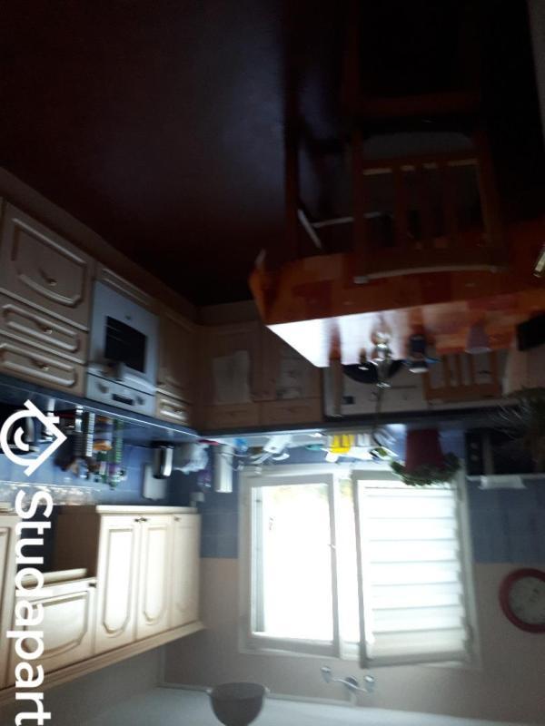 Chambre - 9 m² - 1 pièce