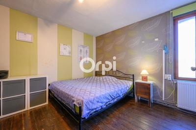 Maison - 208 m² - 8 pièces