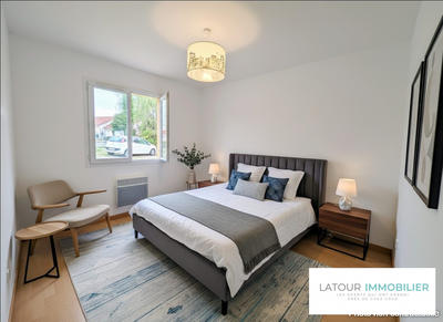 Maison - 101 m² - 5 pièces