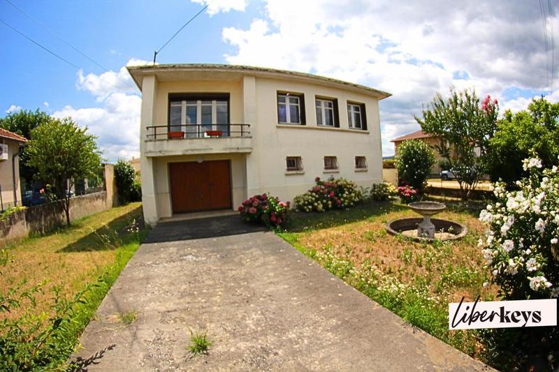 Maison - 90 m² - 4 pièces