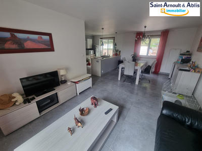 Maison - 94 m² - 5 pièces