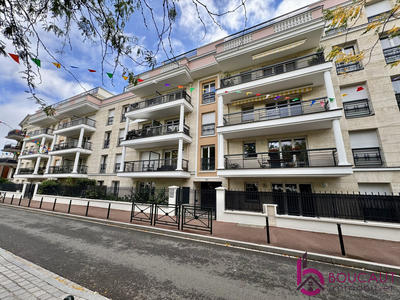 Appartement - 86 m² - 4 pièces