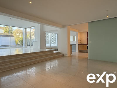 Maison - 178 m² - 5 pièces