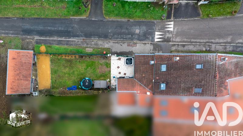 Maison - 247 m² - 7 pièces