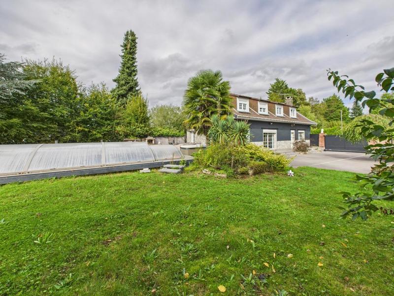 Maison - 178 m² - 7 pièces