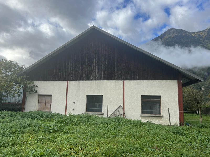 Local d'activités - 200 m²