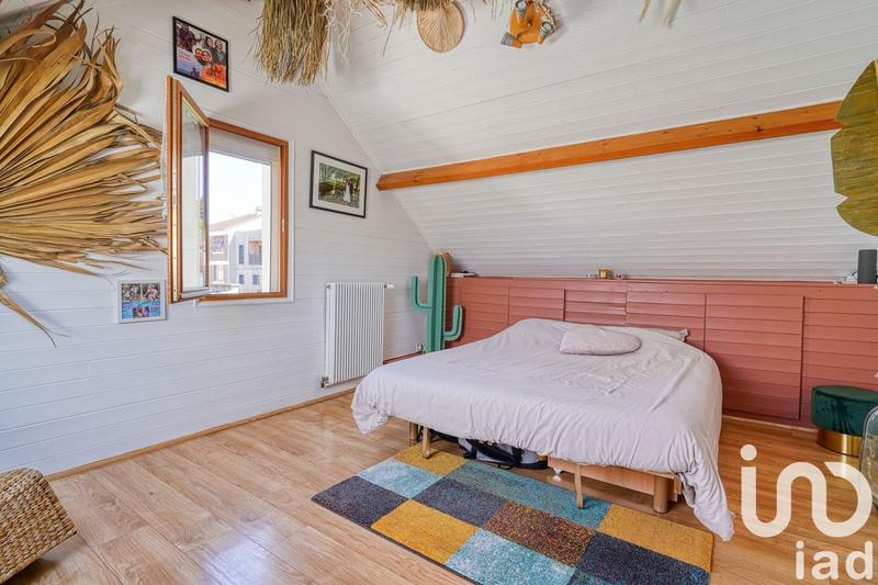 Maison - 140 m² - 5 pièces