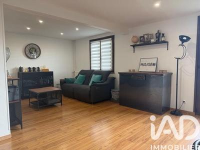 Maison - 94 m² - 4 pièces