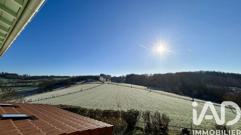 Maison - 150 m² - 6 pièces