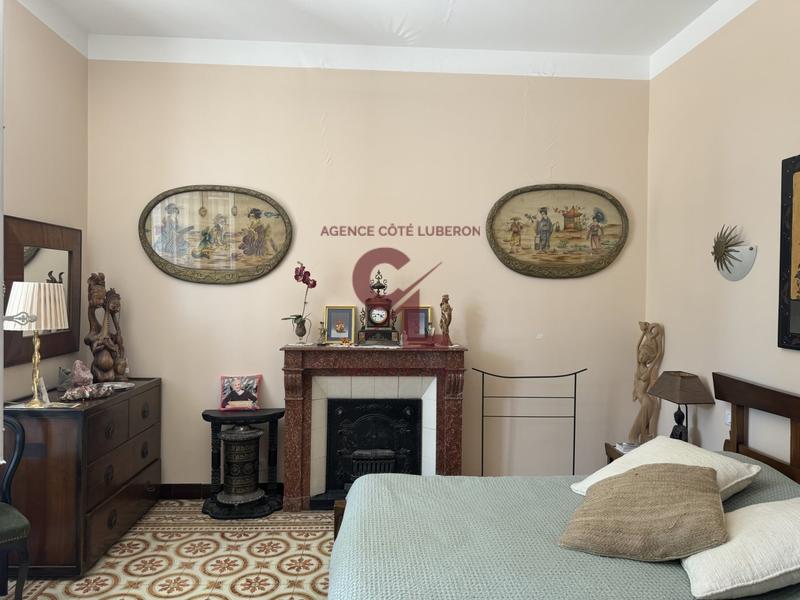 Maison - 178 m² - 6 pièces