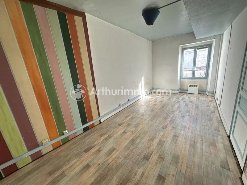 Immeuble - 125 m² - 4 pièces