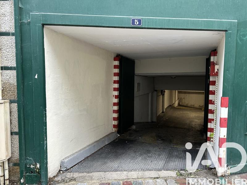 Parking - 14 m²
