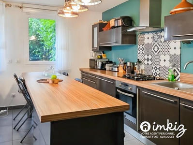 Appartement - 83 m² - 4 pièces