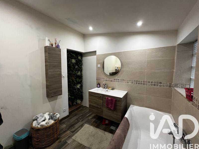 Maison - 80 m² - 3 pièces