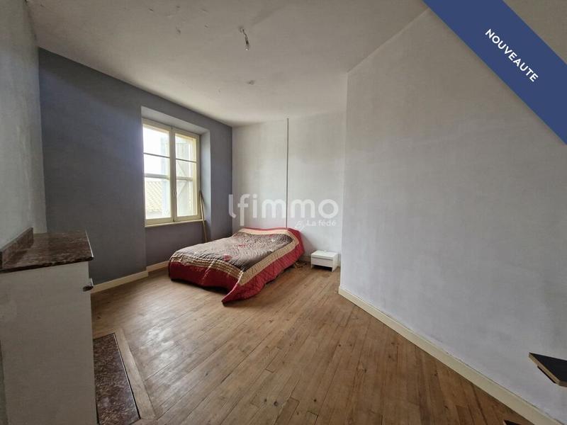 Maison - 298 m² - 7 pièces