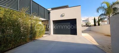 Maison - 121 m² - 5 pièces