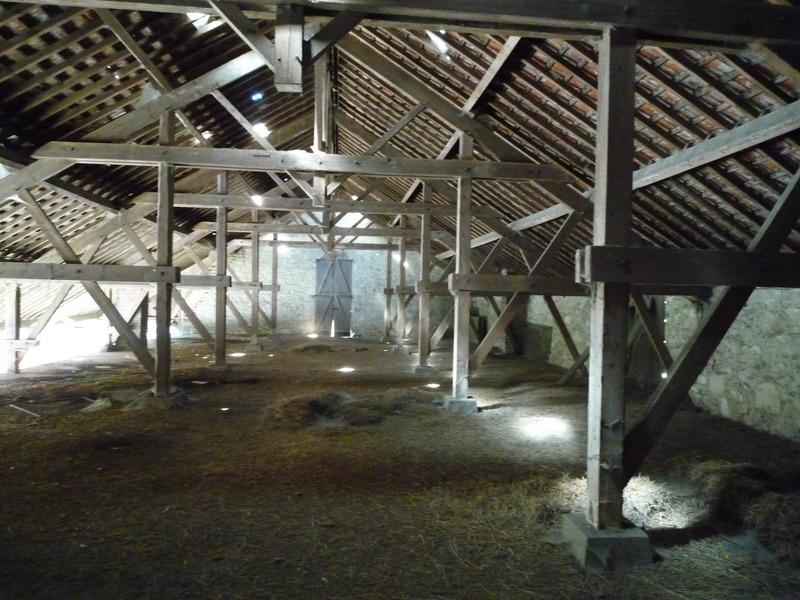 Propriété - 190 m² - 6 pièces