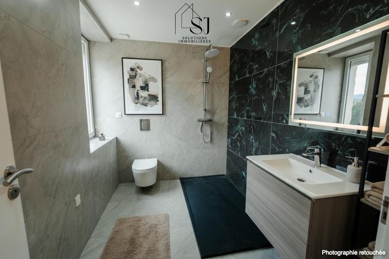 Maison - 119 m² - 6 pièces