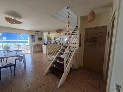 Appartement - 94 m² - 4 pièces