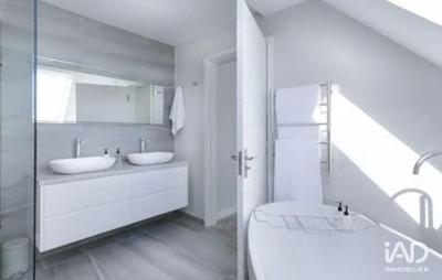 Maison - 101 m² - 5 pièces