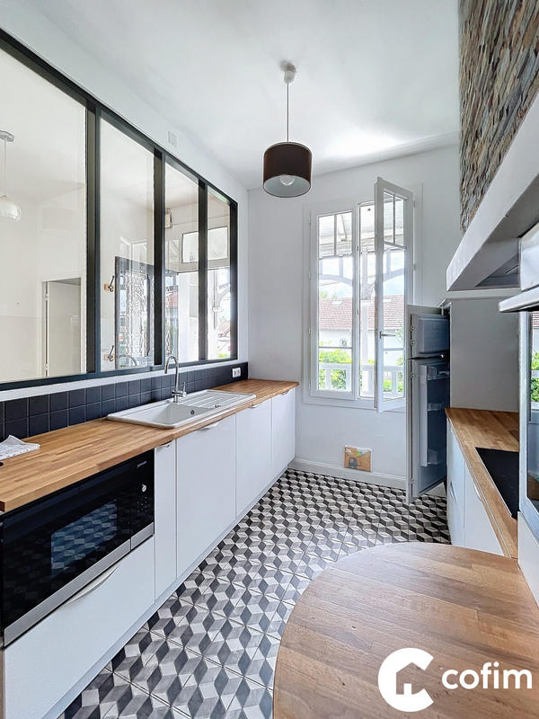 Maison - 138 m² - 5 pièces