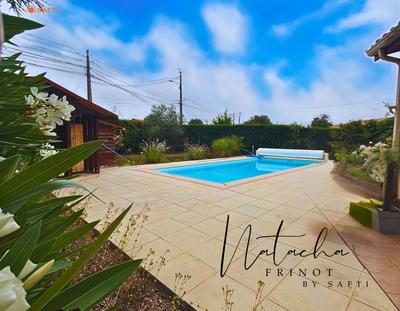 Maison - 210 m² - 7 pièces