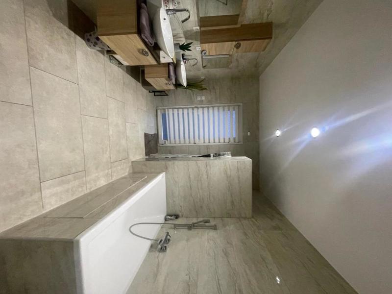 Maison - 155 m² - 5 pièces