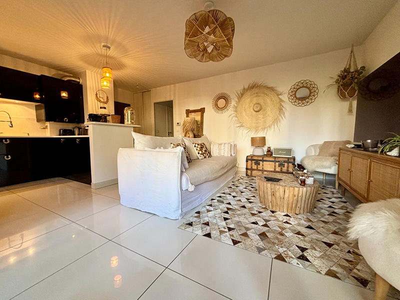 Appartement - 61 m² - 3 pièces