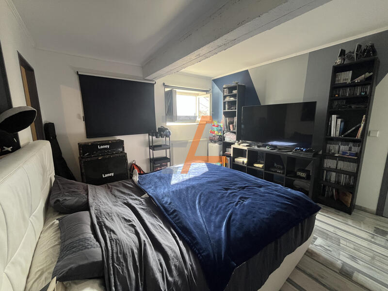 Appartement - 120 m² - 4 pièces