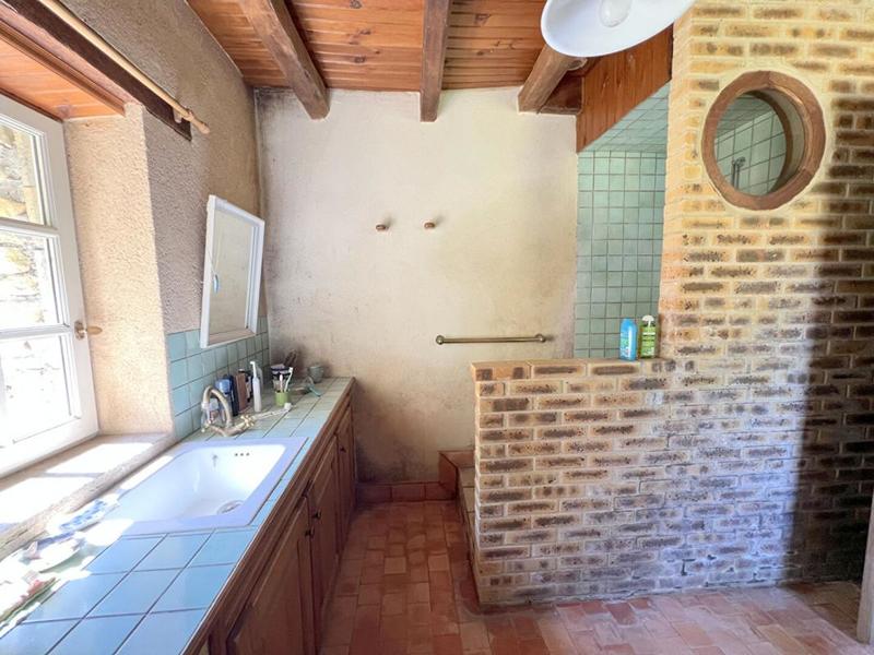 Maison - 208 m² - 7 pièces