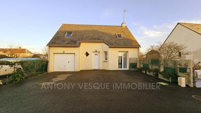 Maison - 82 m² - 5 pièces