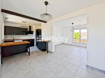 Maison - 120 m² - 7 pièces