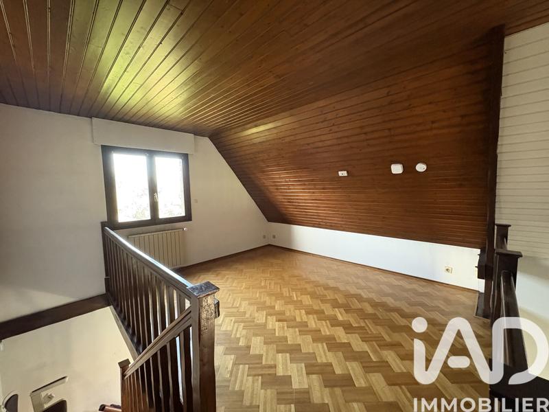 Maison - 181 m² - 5 pièces