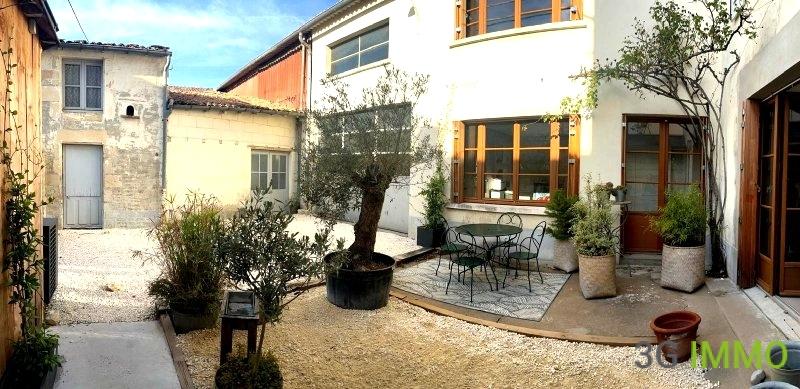 Maison - 157 m² - 6 pièces