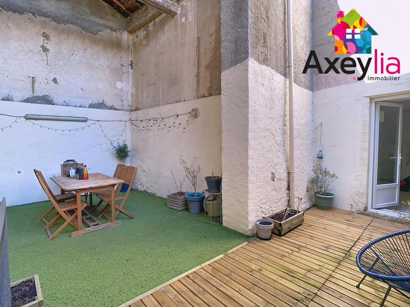 Maison - 90 m² - 4 pièces