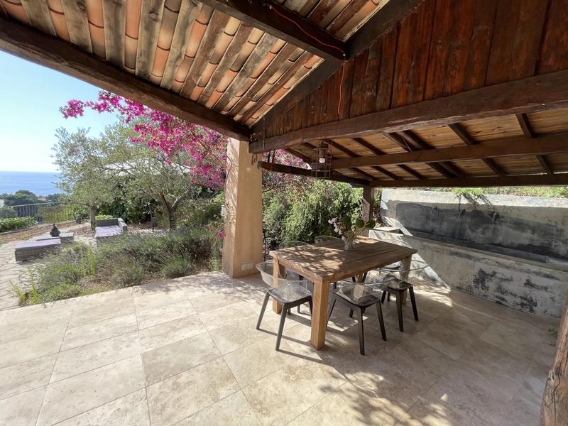 Villa - 107 m² - 4 pièces