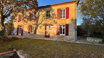 Maison - 190 m² - 4 pièces