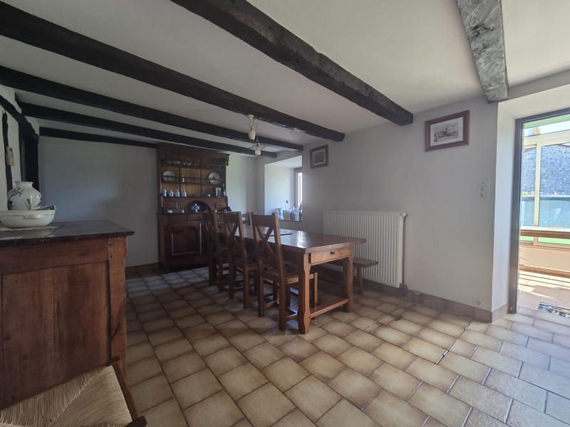 Maison de village - 171 m² - 10 pièces