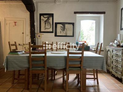 Appartement - 105 m² - 4 pièces