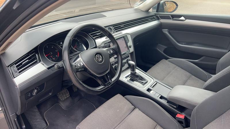 Volkswagen Passat Sw VIII 2.0 Tdi 150 Dsg6 Confortline - Automatique