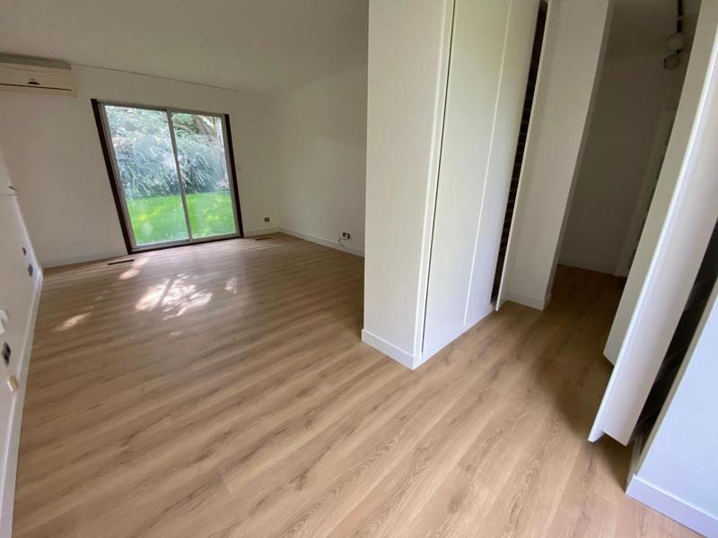Maison - 315 m² - 10 pièces