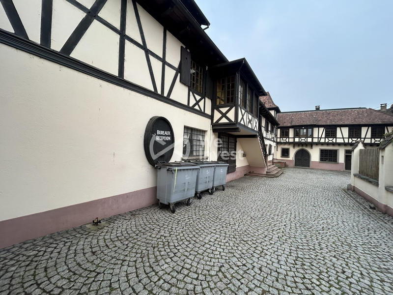 Local d'activités - 800 m²