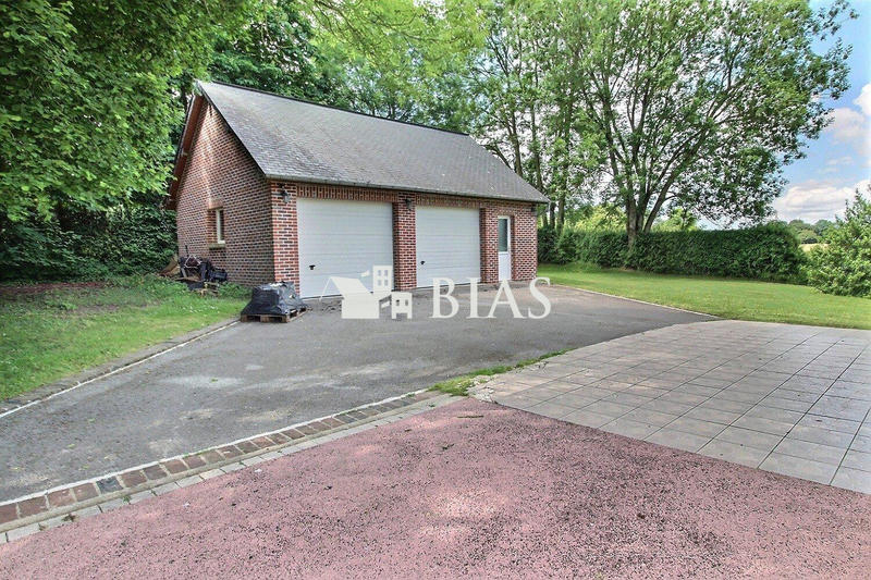 Maison - 182 m² - 8 pièces