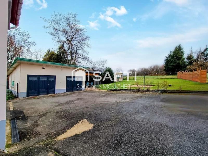 Maison - 97 m² - 4 pièces