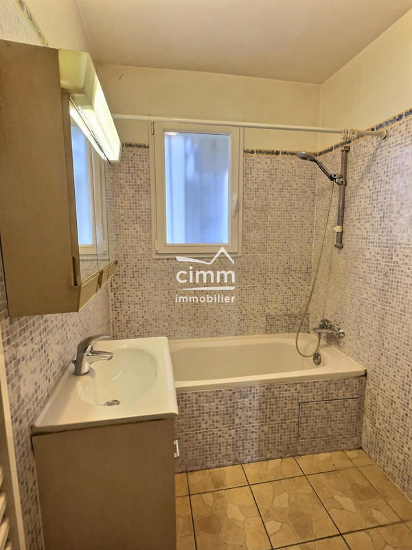 Appartement - 55 m² - 3 pièces