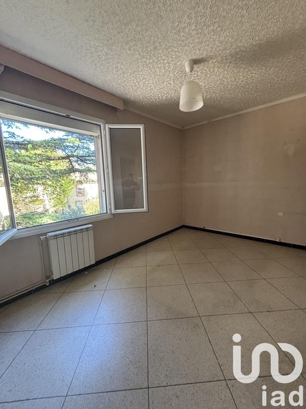 Appartement - 80 m² - 3 pièces