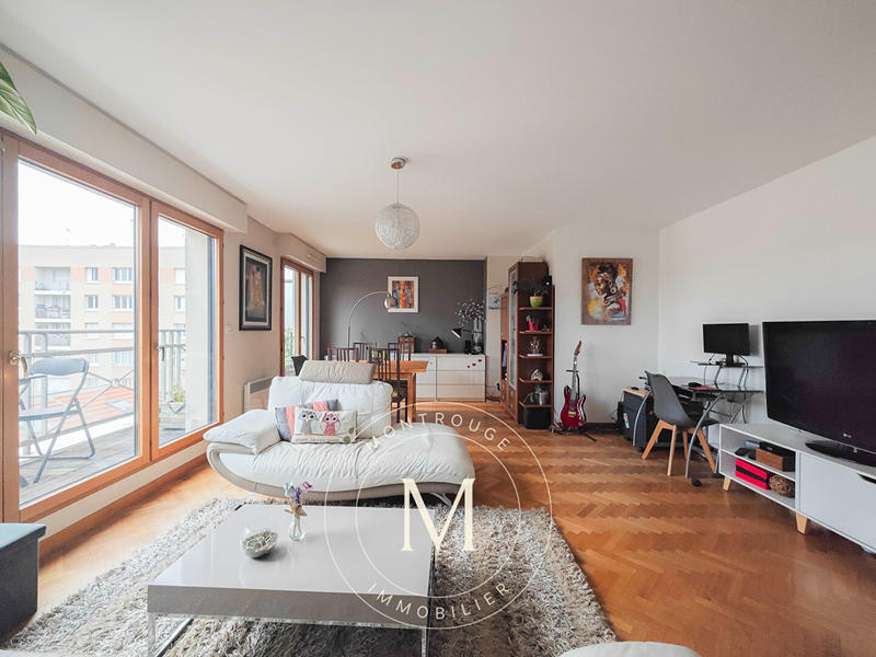 Appartement - 92 m² - 5 pièces
