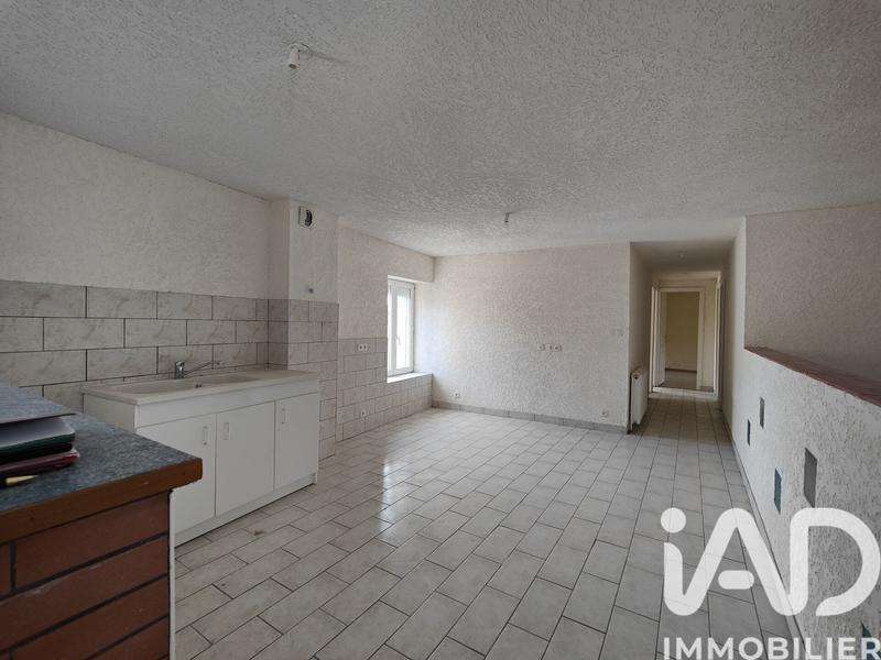 Maison - 228 m² - 11 pièces