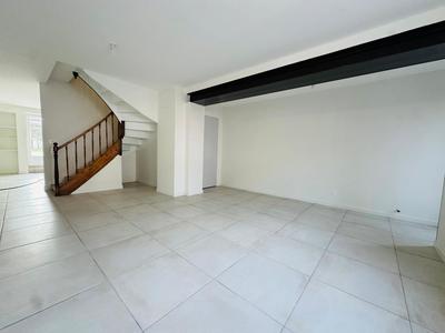 Maison de ville - 81 m² - 3 pièces